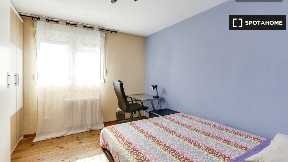 Double room Valencia, 2 beds — photo 7