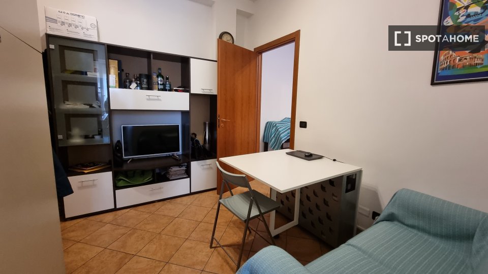 Apartment mono Milan, 34m² — photo 8