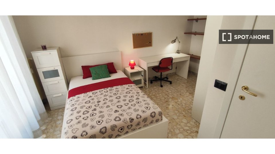 Double room Florence, 4 beds — photo 22