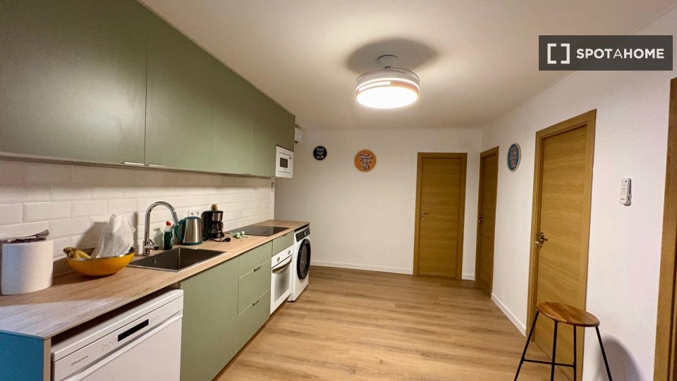 Double room Valencia, 5 beds, 70m² — photo 12