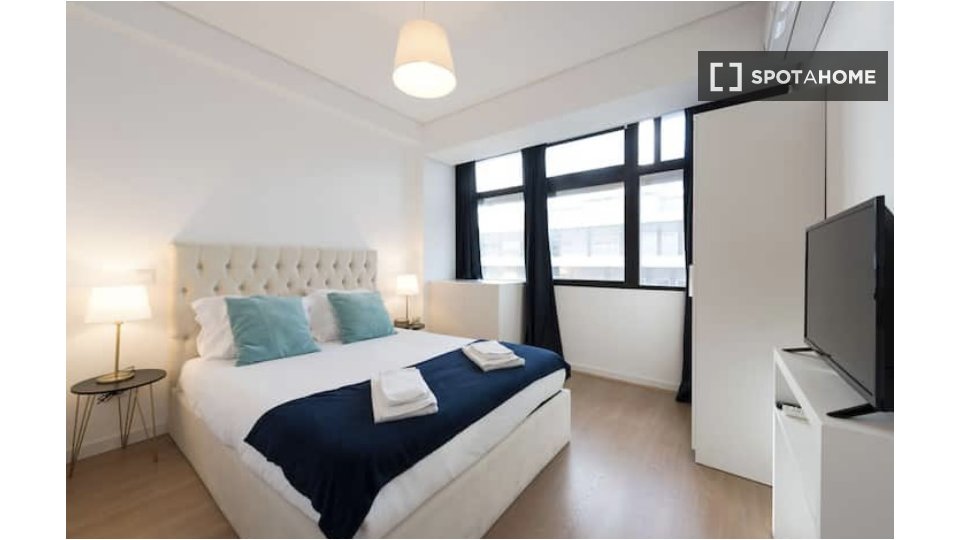 Apartment Porto, 2 beds, 47m² — photo 1