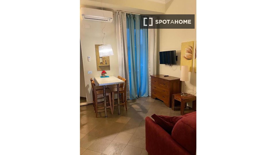 Apartment Rome, 1 bed, 50m² — photo 11