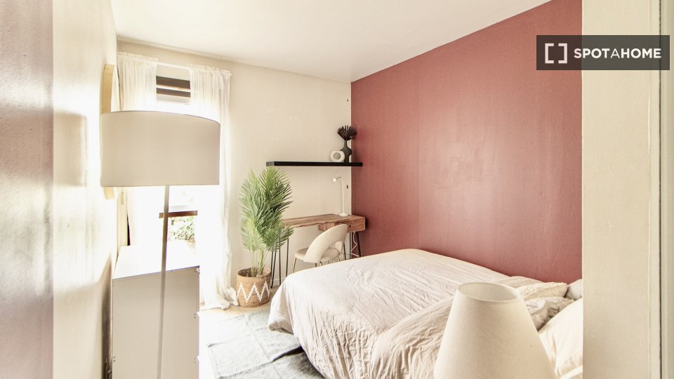 Double room Paris, 5 beds — photo 2
