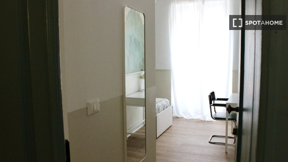 Double room Turin, 7 beds, 250m² — photo 11