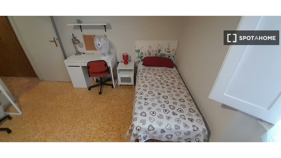 Double room Florence, 3 beds — photo 10