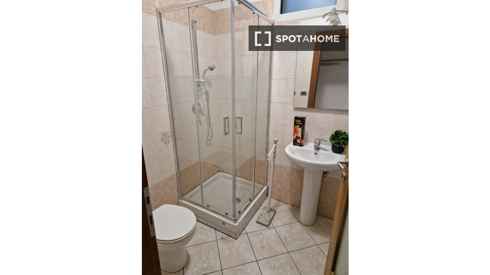 Double room Turin, 5 beds, 136m² — photo 9