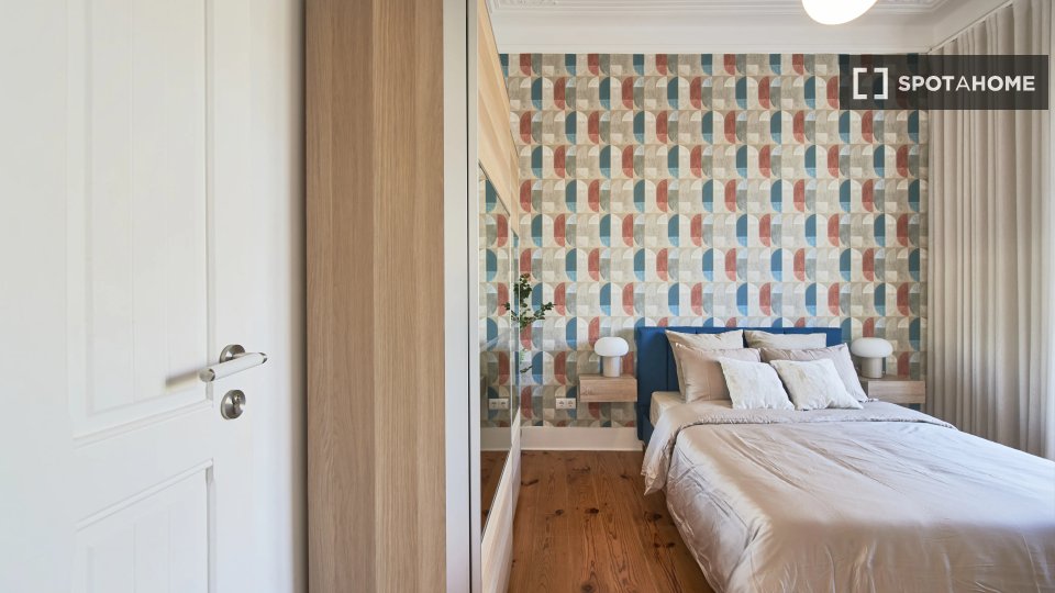 Double room Lisbon, 7 beds — photo 1