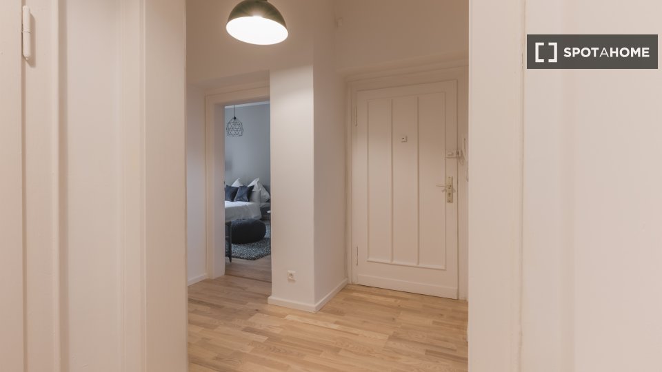 Double room Berlin, 8 beds, 49m² — photo 4