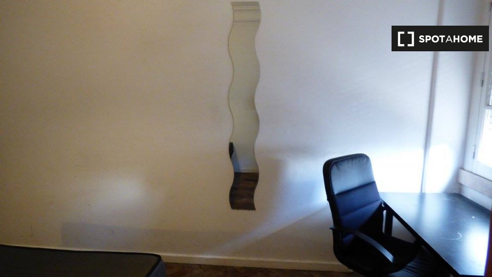 Double room Lisbon, 7 beds — photo 4