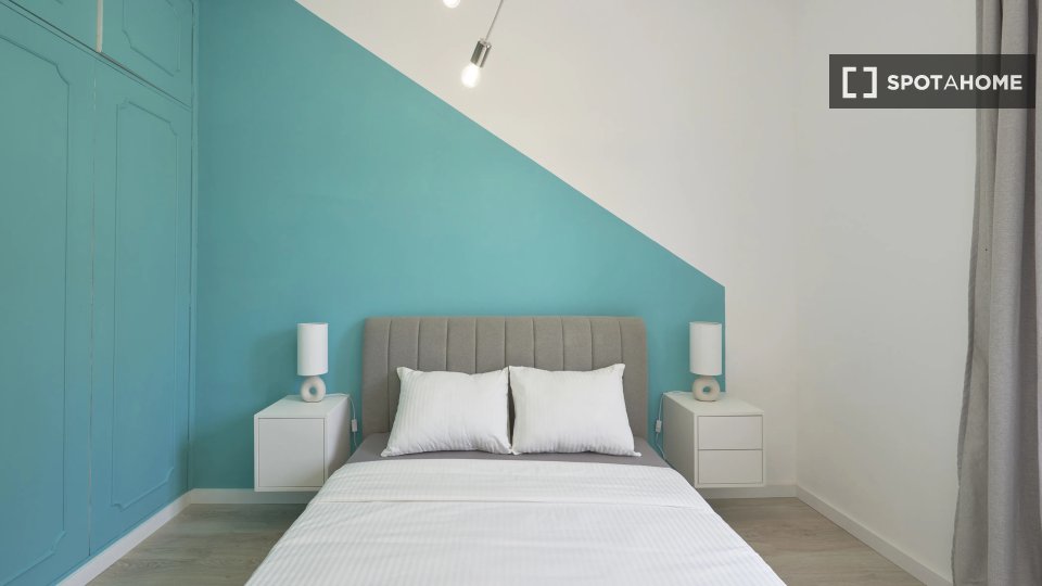 Double room Lisbon, 11 beds — photo 1