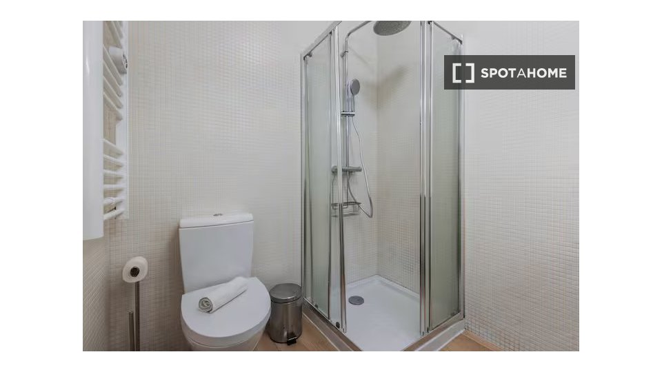 Apartment Lisbon, 2 beds — photo 8