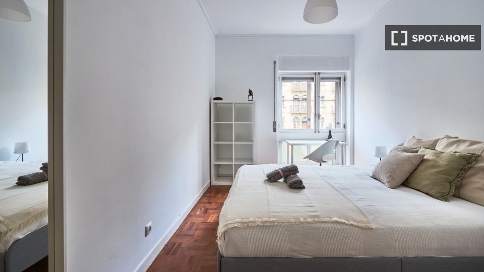 Double room Lisbon, 10 beds — photo 30