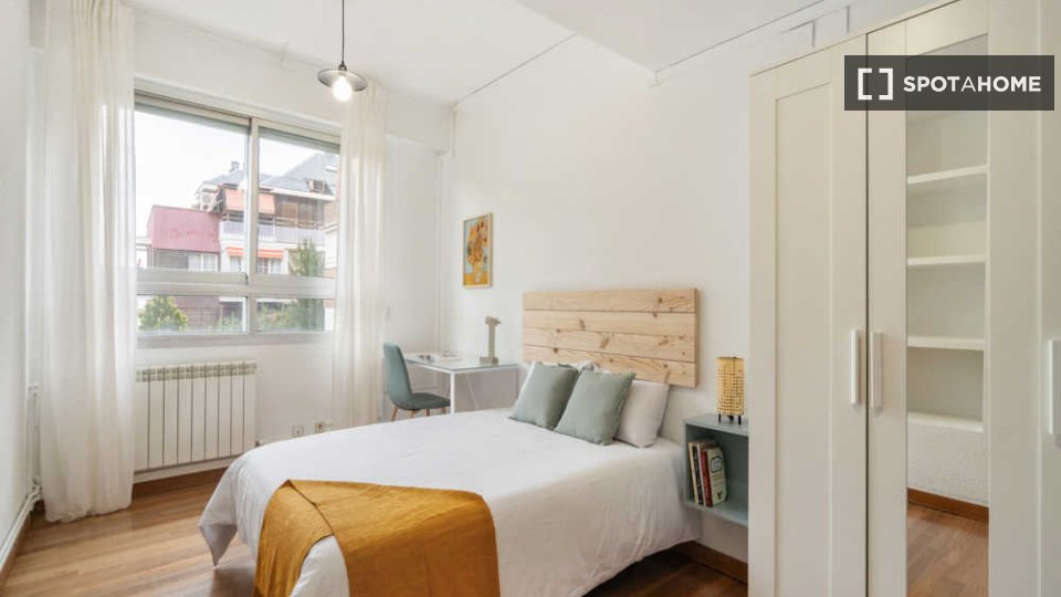 Double room Madrid, 10 beds — photo 33