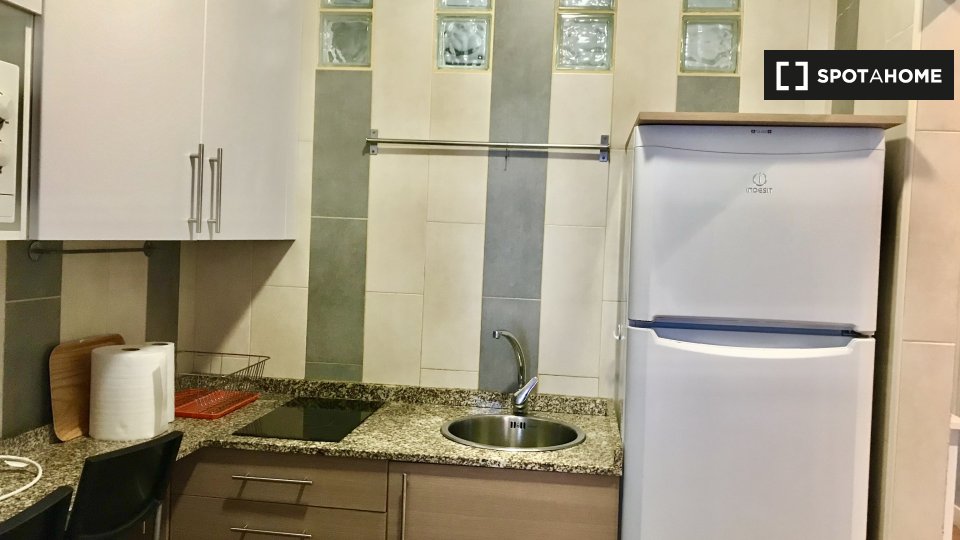 Apartment mono Madrid, 35m² — photo 1