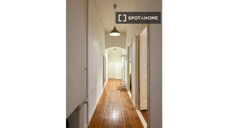Apartment Berlin, 1 bed, 53m² — photo 11