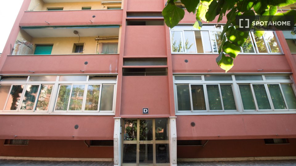 Double room Milan, 3 beds, 66m² — photo 7