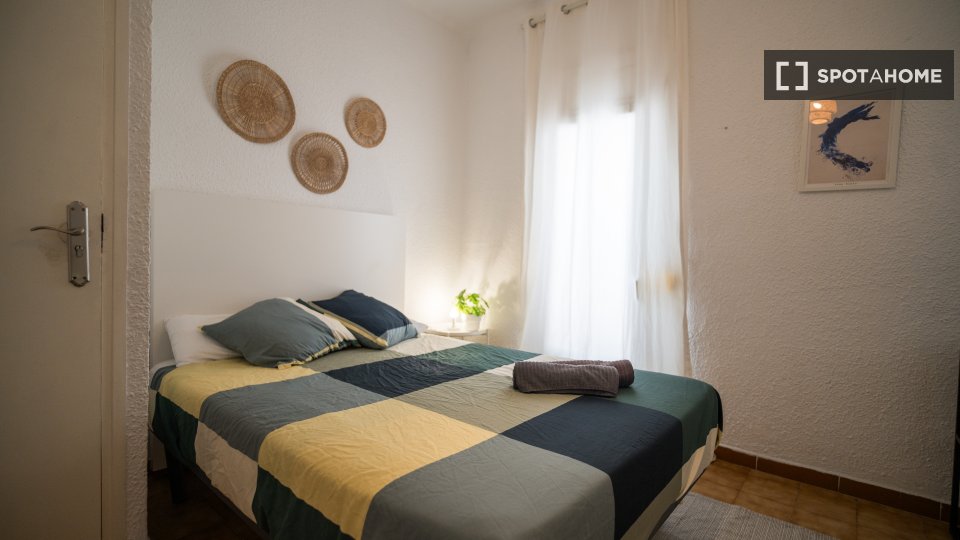 Habitación doble Barcelona, 8 habitaciones — foto 11