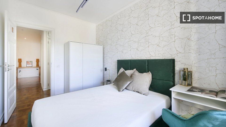 Double room Lisbon, 7 beds — photo 2