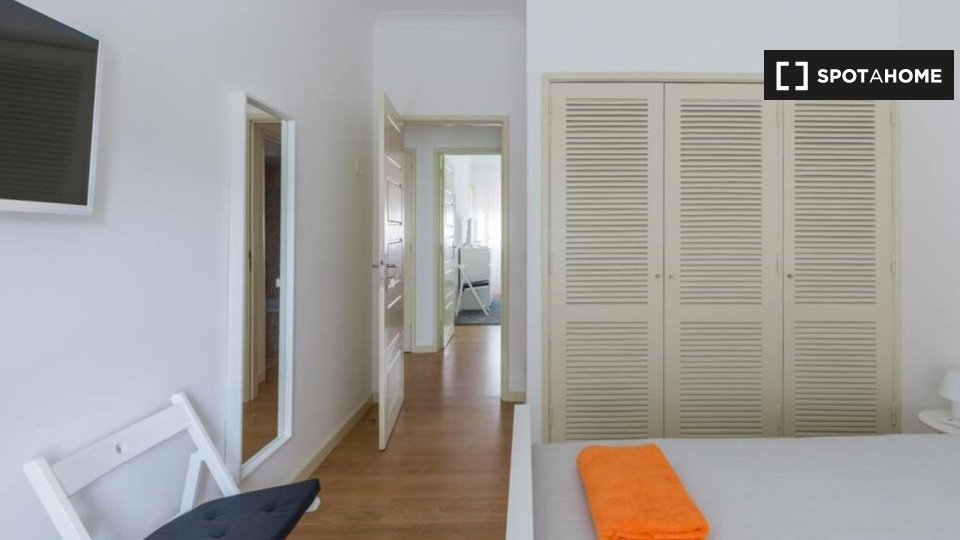 Double room Porto, 5 beds — photo 19
