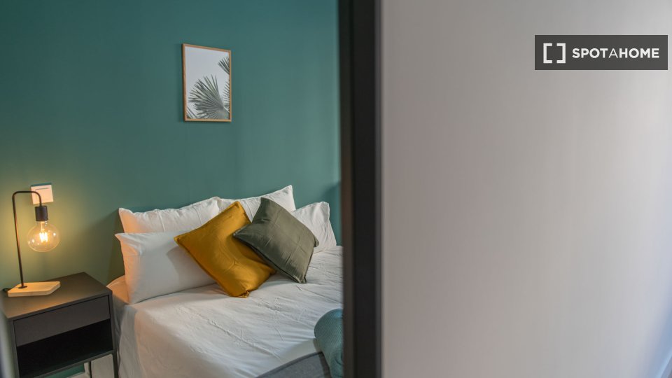 Double room Madrid, 5 beds, 90m² — photo 31