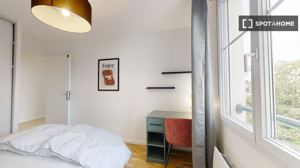 Double room Lyon, 15 beds — photo 18