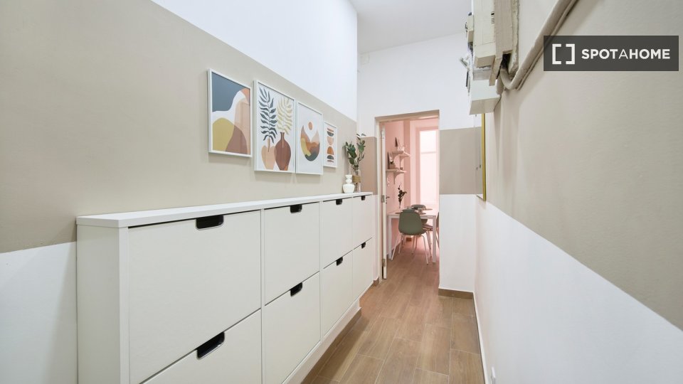 Apartment Lisbon, 1 bed — photo 7