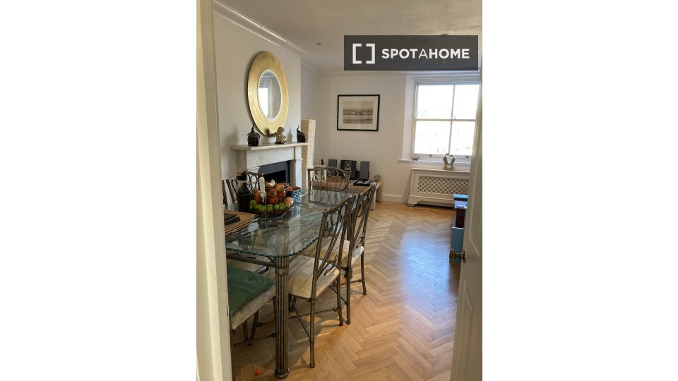 Double room London, 3 beds, 1000m² — photo 3