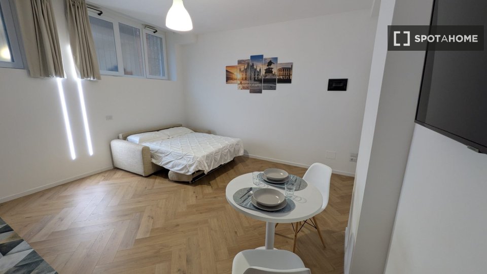 Apartment mono Milan — photo 35
