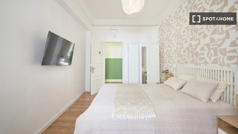 Double room Lisbon, 9 beds — photo 3