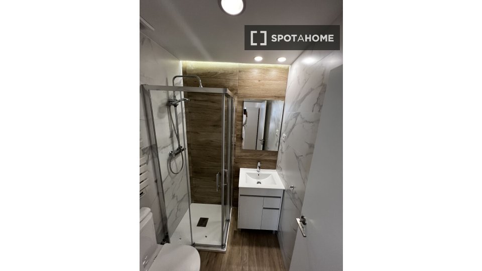 Apartment Madrid, 1 bed, 40m² — photo 1