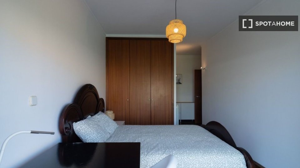 Double room Porto, 5 beds, 110m² — photo 13