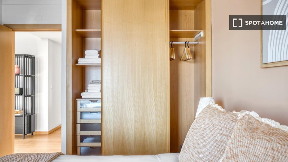 Apartment Lisbon, 1 bed, 60m² — photo 13