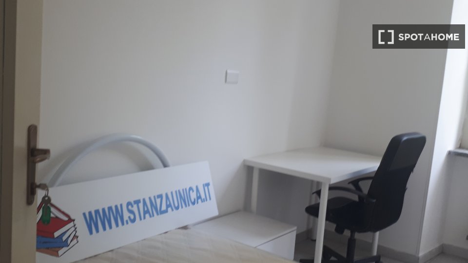 Chambre double Turin, 7 chambres — photo 11