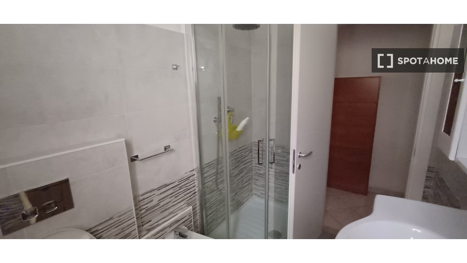 Double room Cagliari, 3 beds, 100m² — photo 2