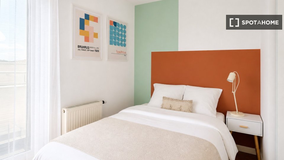 Chambre double Paris, 4 chambres — photo 24