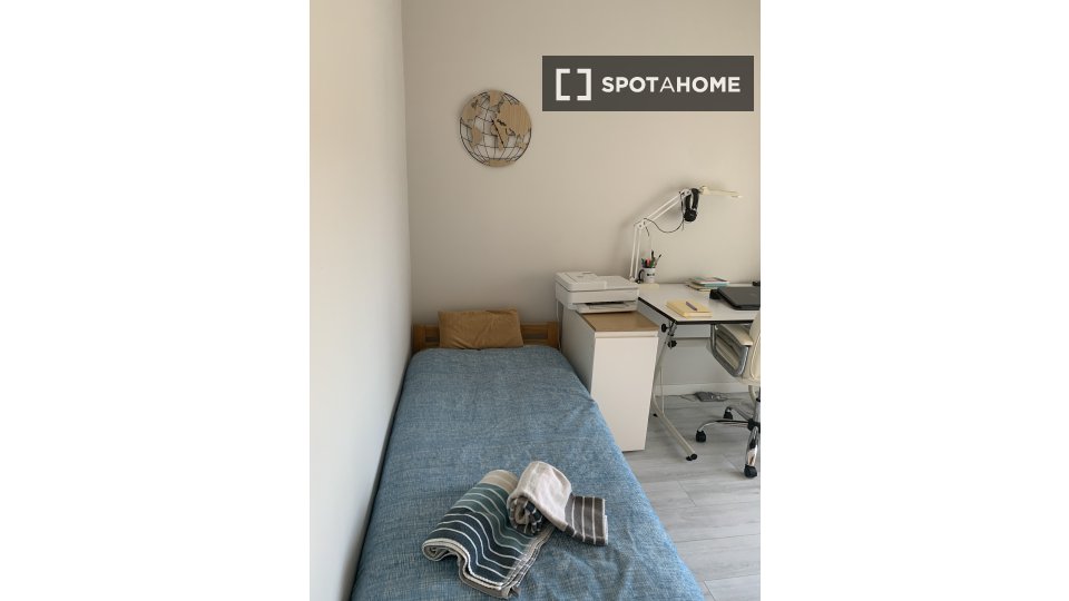 Double room Lisbon, 2 beds, 100m² — photo 8