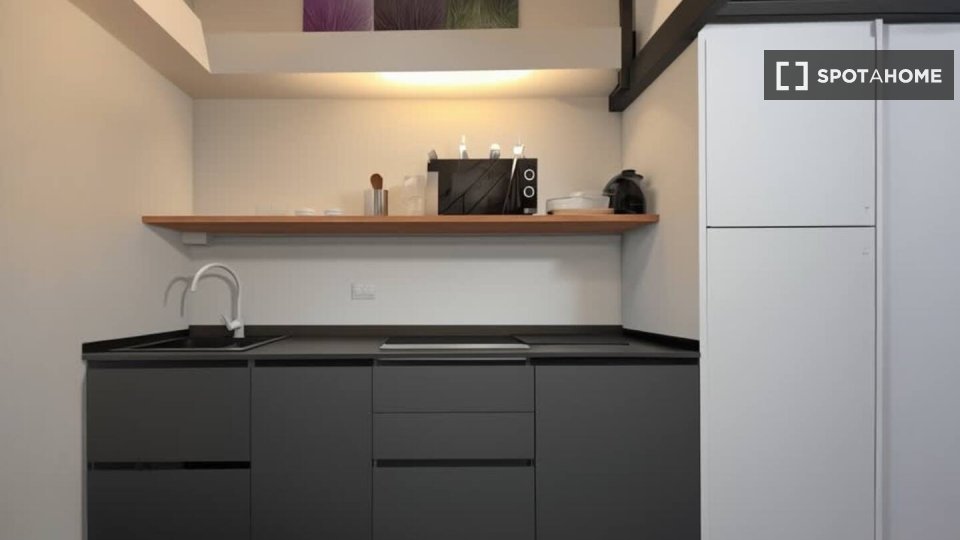 Apartment Milan, 1 bed — photo 12