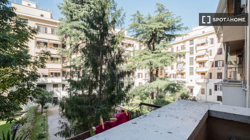Double room Rome, 4 beds — photo 6