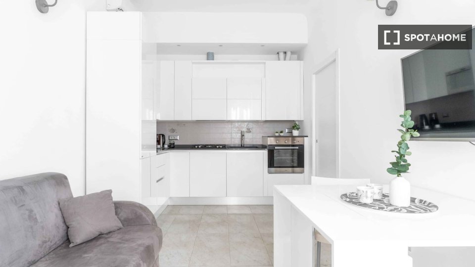 Apartment Milan, 1 bed, 45m² — photo 1
