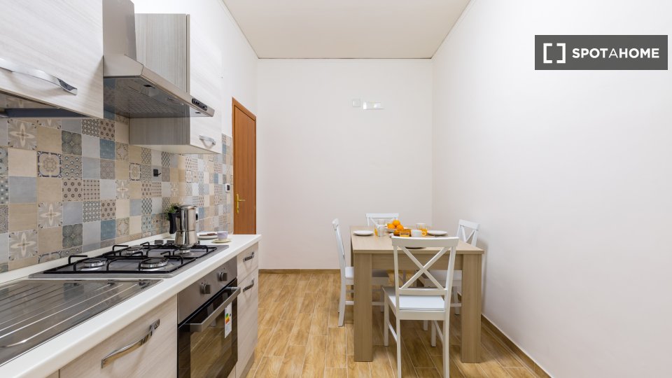 Apartment Naples, 3 beds — photo 11