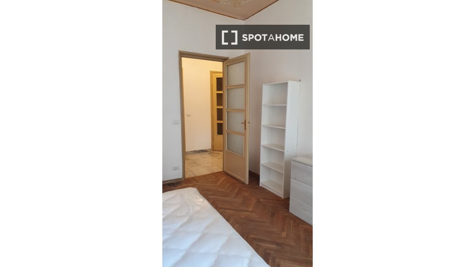 Double room Turin, 6 beds, 182m² — photo 11