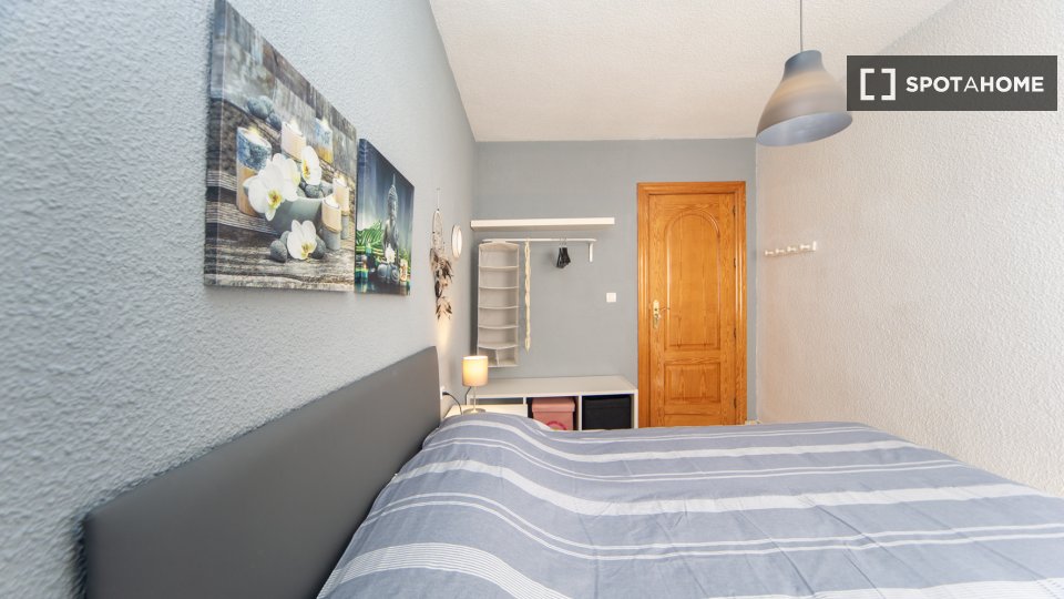 Double room Granada, 4 beds — photo 30