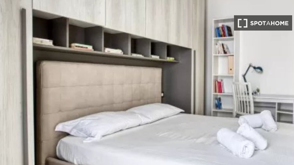 Apartment Milan, 1 bed — photo 2