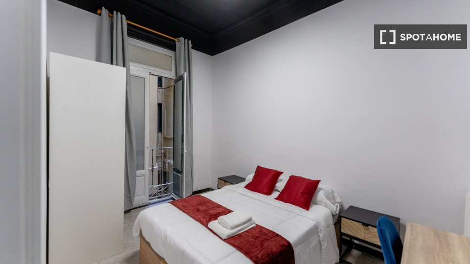 Double room Madrid, 11 beds — photo 1