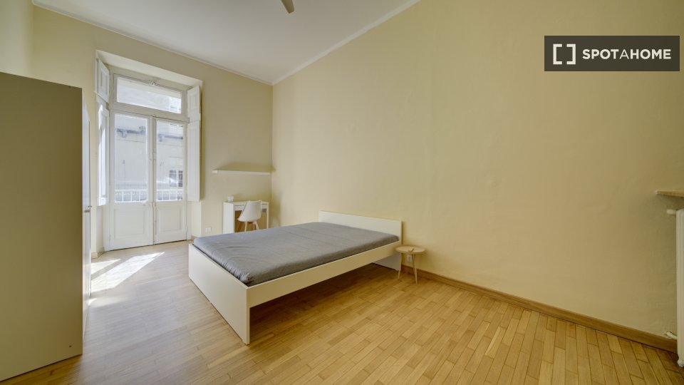 Apartment Turin, 1 bed, 79m² — photo 8