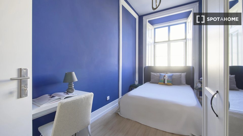 Double room Lisbon, 9 beds — photo 11