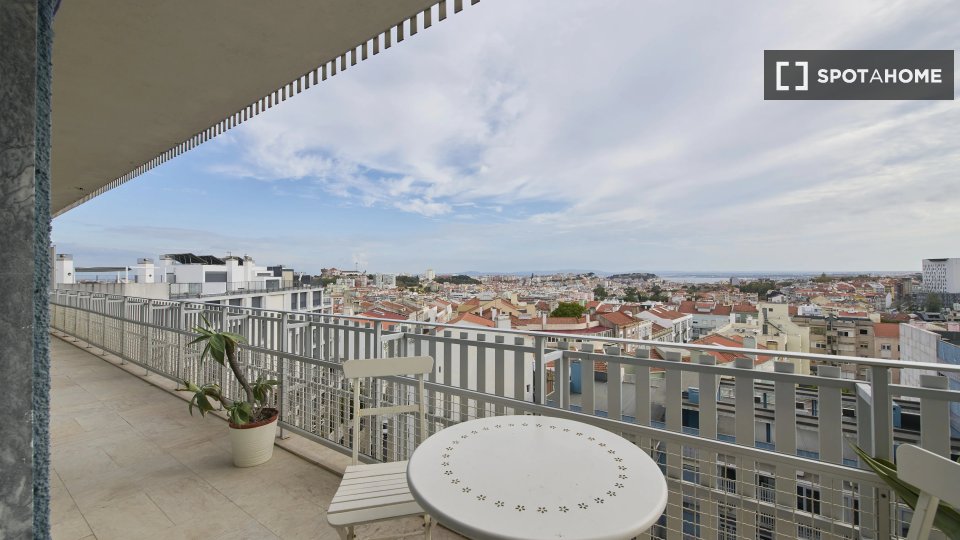 Double room Lisbon, 9 beds — photo 5