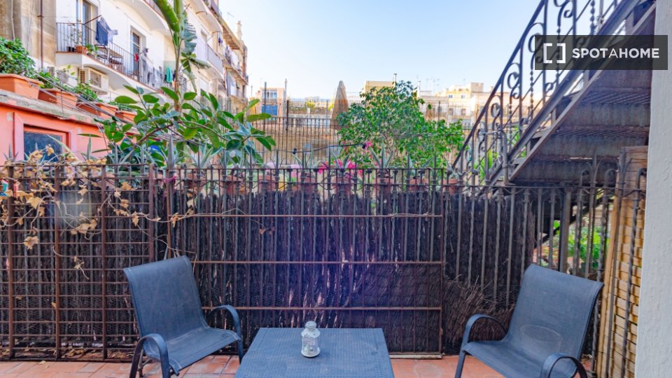 Double room Barcelona, 4 beds, 100m² — photo 15