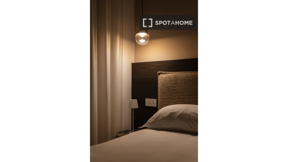 Apartment Milan, 2 beds, 56m² — photo 19