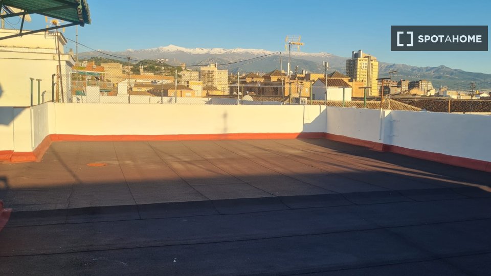 Apartment Granada, 3 beds, 75m² — photo 5
